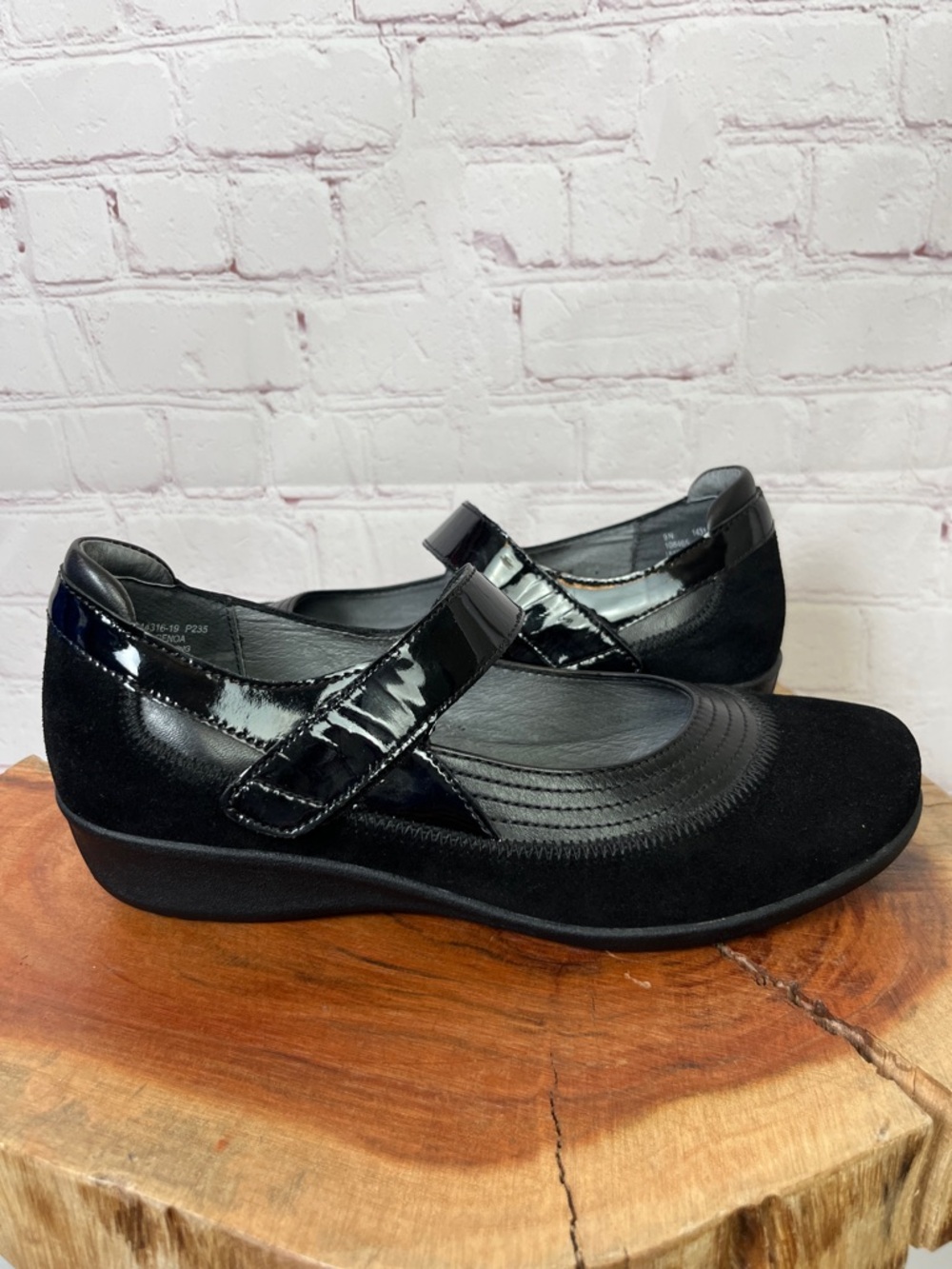 Drew Genoa Mary Jane Black Leather Combo Shoes